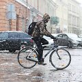 Sekmadienį Vilniuje - balta, balta. Nosis kutena žvarbus vėjas.