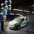 Policijos automobilių dezinfekcija &bdquo;&Scaron;varos brolių&ldquo; plovykloje
