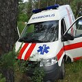 Nuo kelio nuvažiavęs GMP automobilis 