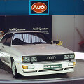  1980 m. pavasarį vykusioje tarptautinėje Ženevos automobilių parodoje &bdquo;Audi&ldquo; pristatė pirmąjį visų ratų pavara varomą &bdquo;quattro&ldquo;. 