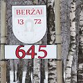 Prie&scaron; Beržų mi&scaron;kelį kabo, matyt, vietos gyventojų sumeistrauta lentelė su Beržų kaimo pavadinimu. I&scaron;radingi tie beržiečiai!