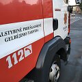 Klaipėdos ugniagesiai sekmadienio vakarą gesino degantį laivą