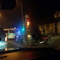 Garliavoje girto vairuotojo valdomas motoroleris rėžėsi į &bdquo;Audi&ldquo;