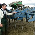 &Scaron;iais metais sausros i&scaron;džiovinta žemė kieta kaip niekados