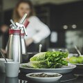 Restorane &bdquo;Onor&eacute;&ldquo; žinomi žmonės gamino mėgstamus patiekalus