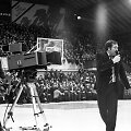 Archyviniai kadrai i&scaron; senų &bdquo;Žalgirio&ldquo; laikų: mados ir TV darbas