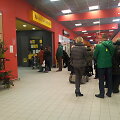 Žmonių eilė prie &bdquo;Lietuvos pa&scaron;to&ldquo;