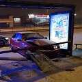 Klaipėdoje BMW trenkėsi į vie&scaron;ojo transporto stotelę