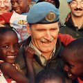 Generolas R.Dallaire&lsquo;as