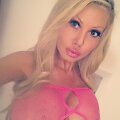 Blondie Bennett