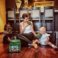 Laura Mazalienė su vaikais