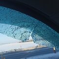 Kėdainių rajone į važiuojantį automobilį pataikė kulka