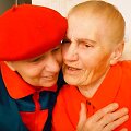 Maltiečių paslaugos vieni&scaron;iems senukams nesibaigia kar&scaron;tos sriubos atvežimu