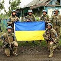Ukrainos gynėjai i&scaron;laisvintame kaime