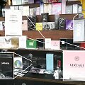 Laimikis Gariūnuose: &bdquo;Chamele&ldquo; ir &bdquo;Versage kvepalai&ldquo; už 8 eurus, Turkijoje siūta &bdquo;Armani&ldquo; striukė už 60 eurų