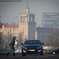 Degėsiais dvokiantis rūkas Vilniuje.