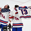 JAV ledo ritulininkai po finalo pagerbė Johnny Gaudreau.