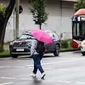 &Scaron;iandien i&scaron;eiti i&scaron; namų be skėčio nerekomenduojama