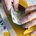 Banknotų iliustracijos