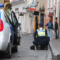 Estijos policininkas Taline sulaiko įtariamąjį