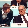 Vokietijos moterų reikalų ministrė Angela Merkel ir kancleris Helmutas Kohlis (1991 m. gruodžio 16 d.)