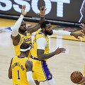 &bdquo;Los Angeles Lakers&ldquo; &scaron;ventė sunkią pergalę prie&scaron; &bdquo;Suns&ldquo; 