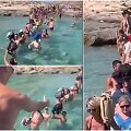Turistų bandymas grįžti atgal į laivą