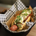 &bdquo;ManGi Hot Dogs&ldquo; de&scaron;rainis