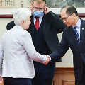 Vokietijos parlamento gynybos komiteto pirmininkė Marie-Agnes Strack-Zimmermann ir Taivano parlamento pirmininkuas You Si-kunas