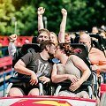 JAV nuotykių i&scaron;tro&scaron;kę jaunavedžiai susituokė atrakcionų parke