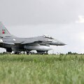 NATO bazėje nusileido &scaron;e&scaron;i Portugalijos naikintuvai F-16