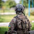 Ukrainos fronte esančio miestelio kasdienybė
