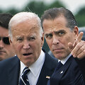 JAV prezidentas Joe Bidenas ir jo sūnus Hunteris Bidenas