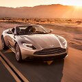 &bdquo;Aston Martin DB11 Volante&ldquo; kabrioletas.