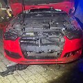 Kauno Pramonės prospekte į medį naktį atsitrenkė &bdquo;Audi&ldquo;