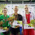 Simona Krupeckaitė (viduryje) lenktyniavo Panevėžyje.
