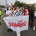 Lenkai Var&scaron;uvoje rei&scaron;kia paramą baltarusių protestuotojams