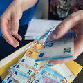 Banknotų iliustracijos