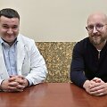 Laikinasis Respublikinės &Scaron;iaulių ligoninės direktorius Nerijus Rūk&scaron;telis (kairėje) ir gydytojas gastroenterologas Justas Birutis