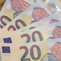 Lietuvos bankas pristatė naują 20 eurų banknotą
