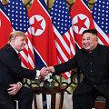 Hanojuje susitiko Donaldas Trumpas ir Kim Jong Unas