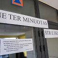 Mokytojų palaikymo akcija  &bdquo;&Scaron;MM, i&scaron;girsk mokytojus&ldquo; prie Vilniaus Žemynos progimnazijos
