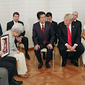 Donaldas Trumpas susitiko su &Scaron;iaurės Korėjos pagrobtų japonų &scaron;eimomis