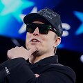 Elonas Muskas / Reuters