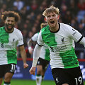 Harvey Elliottas &scaron;venčia antrąjį "Liverpool" įvartį rungtynėse &scaron;e&scaron;tadienį.