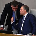 Leonidas Sluckis (pasilenkęs) ir Dūmos pirmininkas Viačeslavas Volodinas