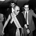 Dalai Lama Auk&scaron;čiausioje Taryboje. 1991 m. Nuotr. aut. Valentinas Juraitis (Vyzdys)