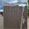 Pienių gatvės Kaune gyventojai negali atsidaryti langų