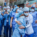 JAV pandemija neslopsta