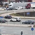 Liudininkų teigimu, dar prie&scaron; susidūrimą automobiliui &bdquo;Volvo&ldquo; nusimovė priekinis ratas. 